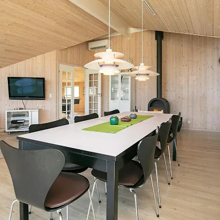 Feriehus 12 Person In Løkken