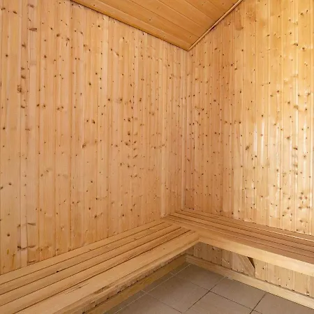 Feriehus 12 Person In